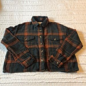 American Eagle Plaid Cropped Flannel Sz. Small